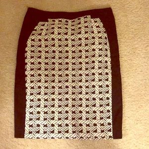 Black and white pencil skirt